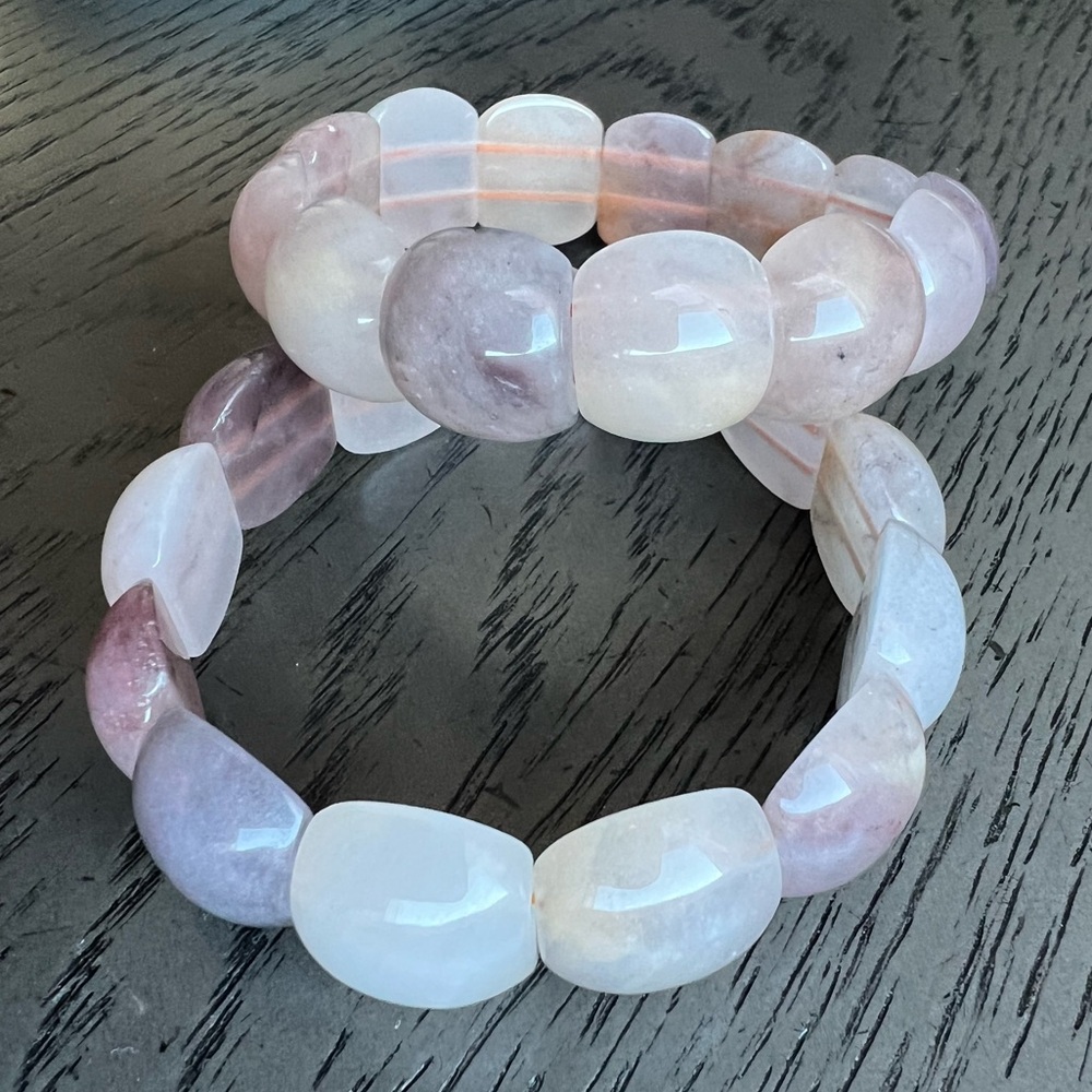 Violet Jade soft bangle - Picture 1 of 2